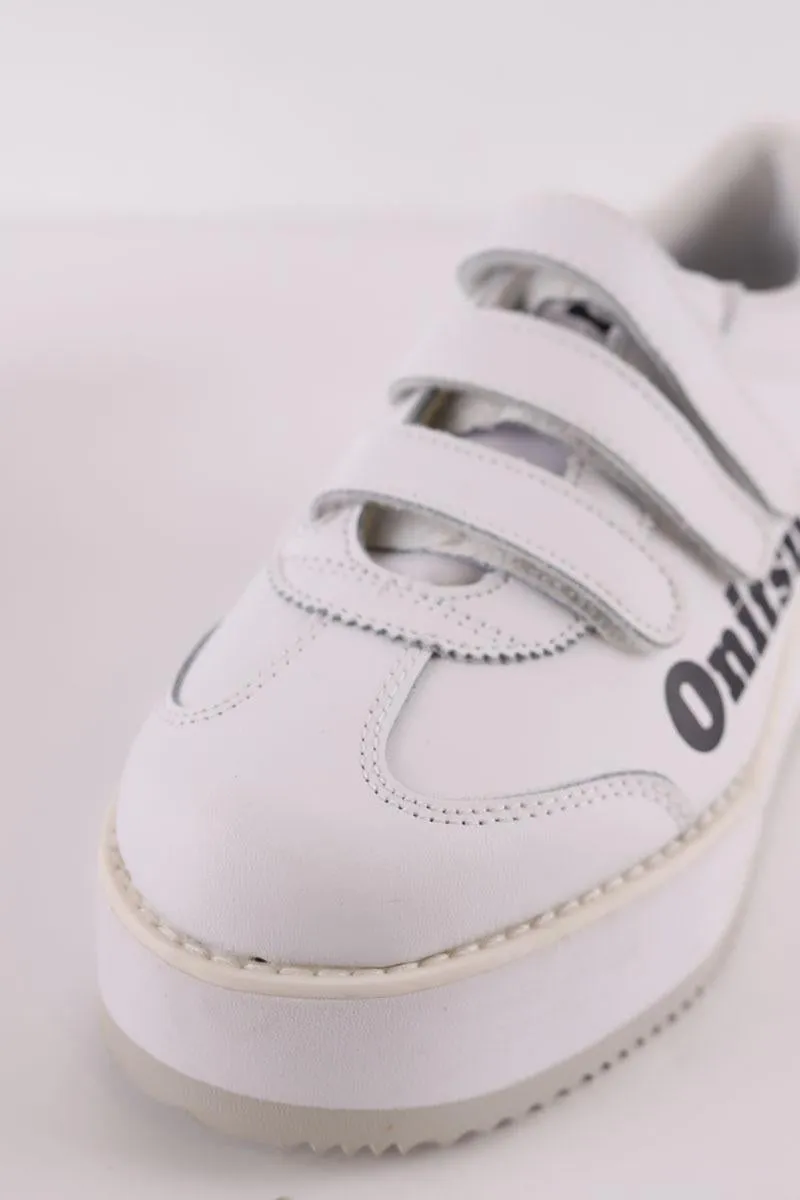 Baskets en cuir