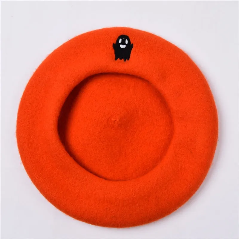 Béret basque en laine orange motif fantome