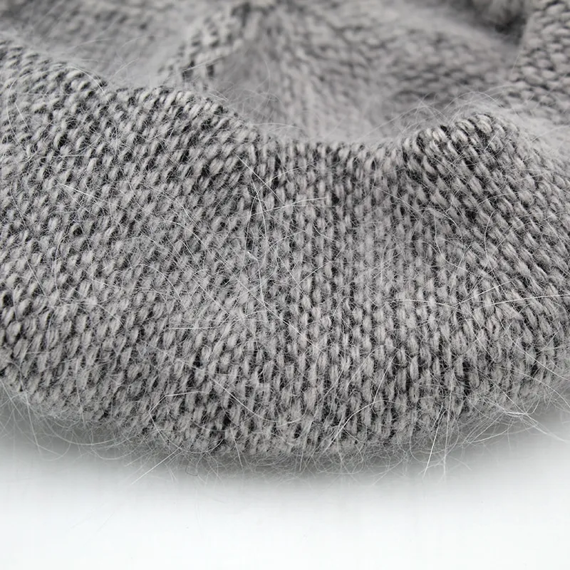 Béret gris tout doux pour l'hiver