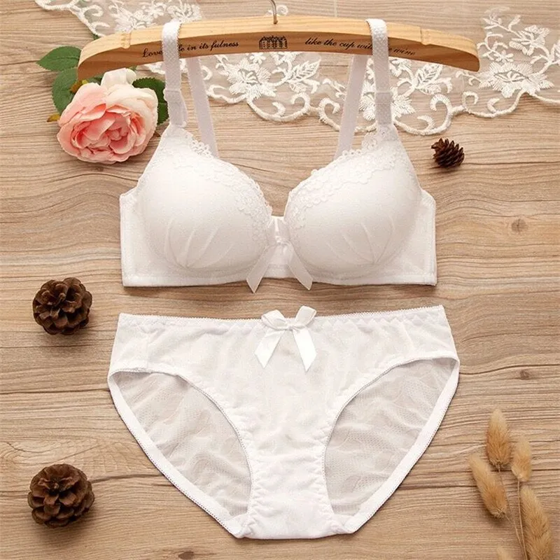 Ensemble lingerie push-up petites tailles