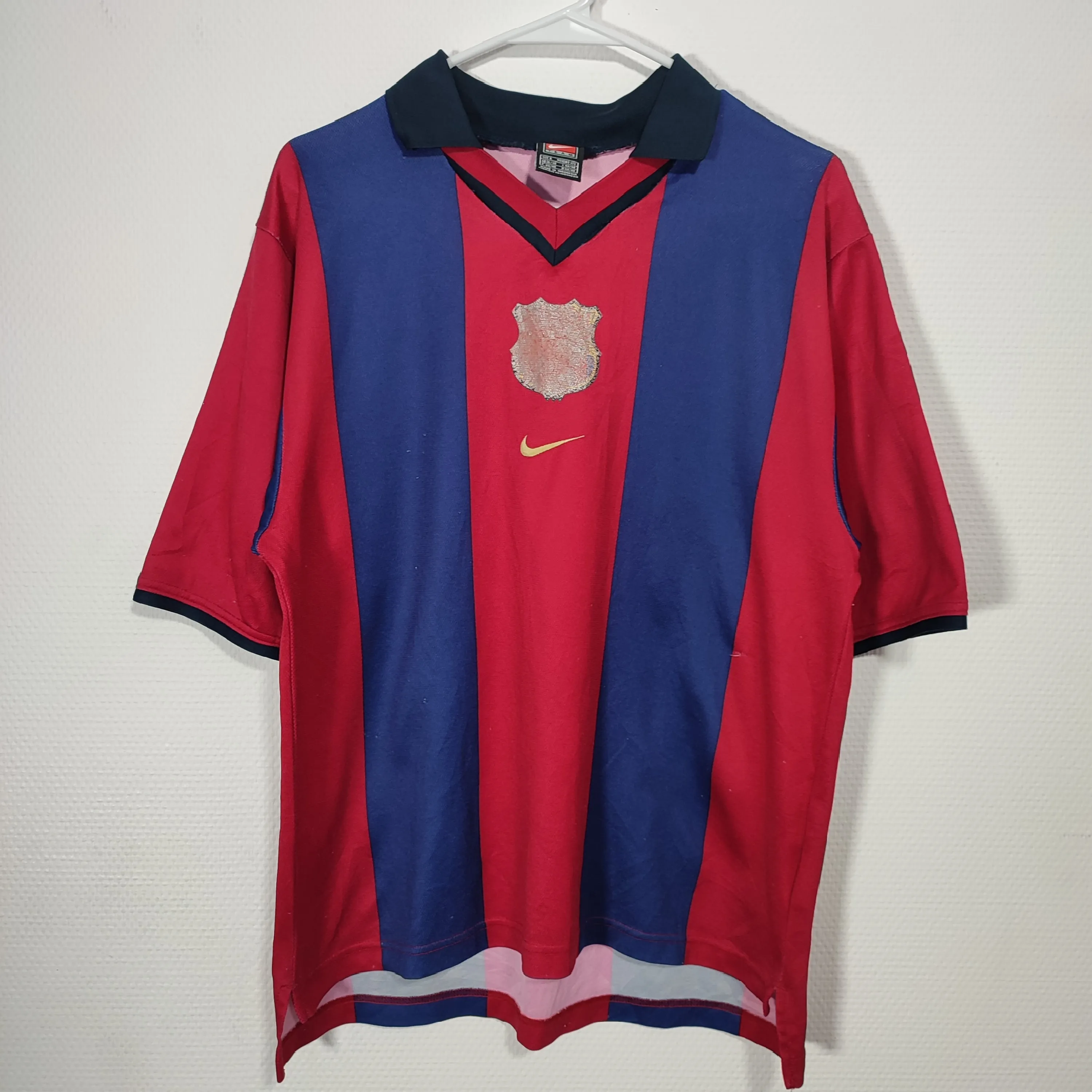 Maillot de foot Nike vintage x FCB 90's - S - La Bonne Tenue