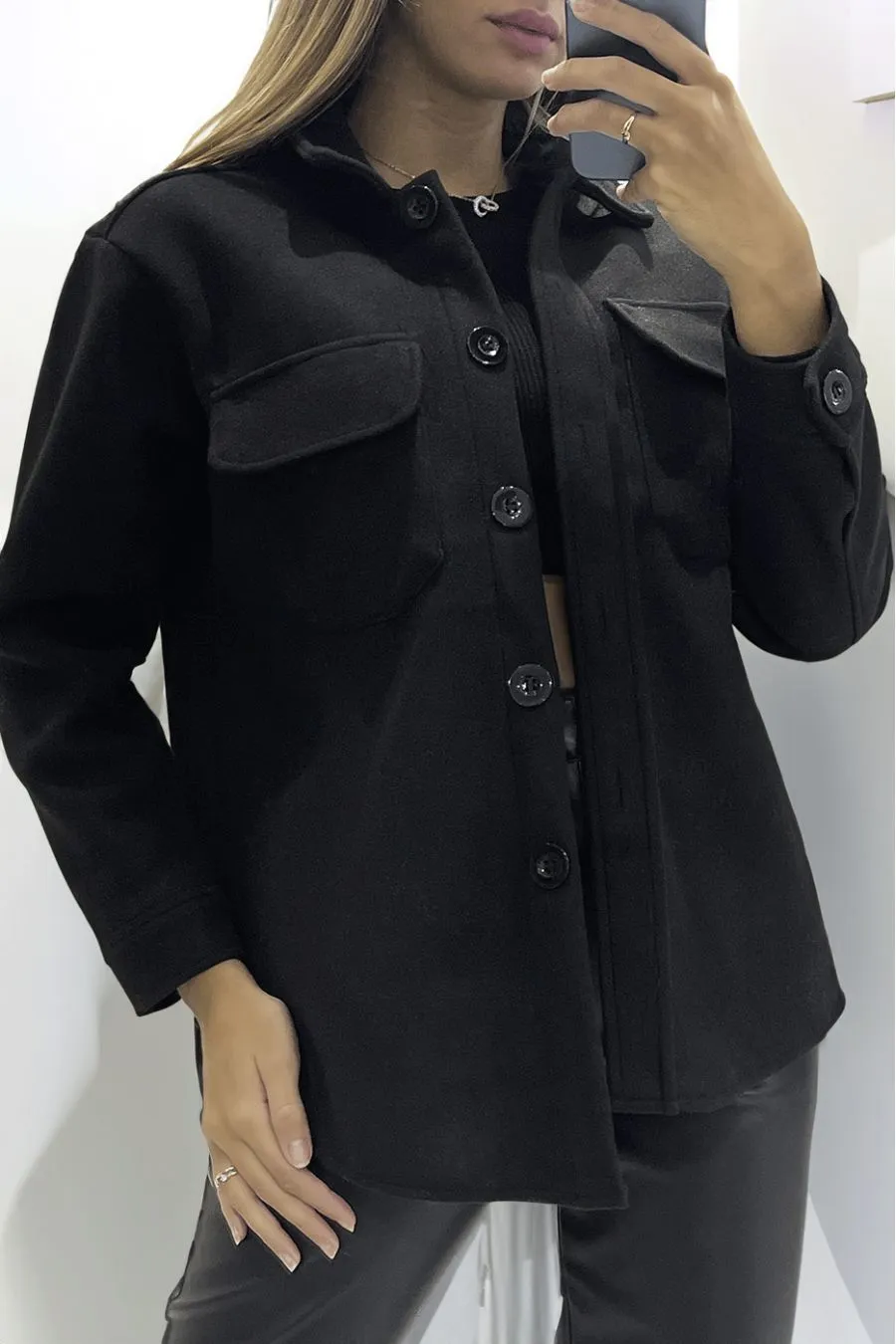 Sur-chemise noire épaisse ultra douce à poches