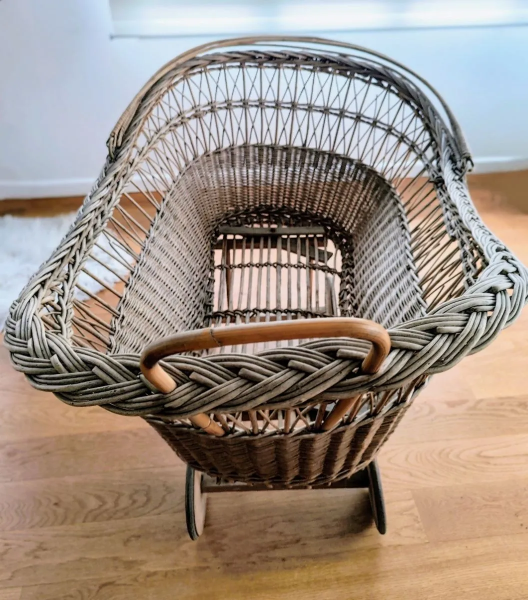 Véritable Berceau bb années 50 